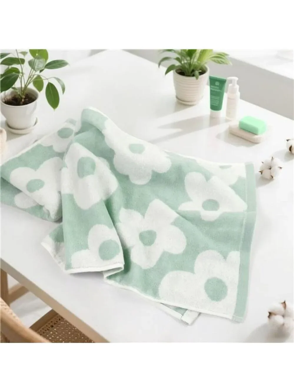 Cotton hand towels set of 2 soft absorbent floral daisy bathroom kitchen decor
